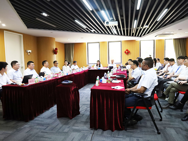 二十一载 智造未来丨贺菠菜担保网股份廿一诞辰，，，，，，再启新篇