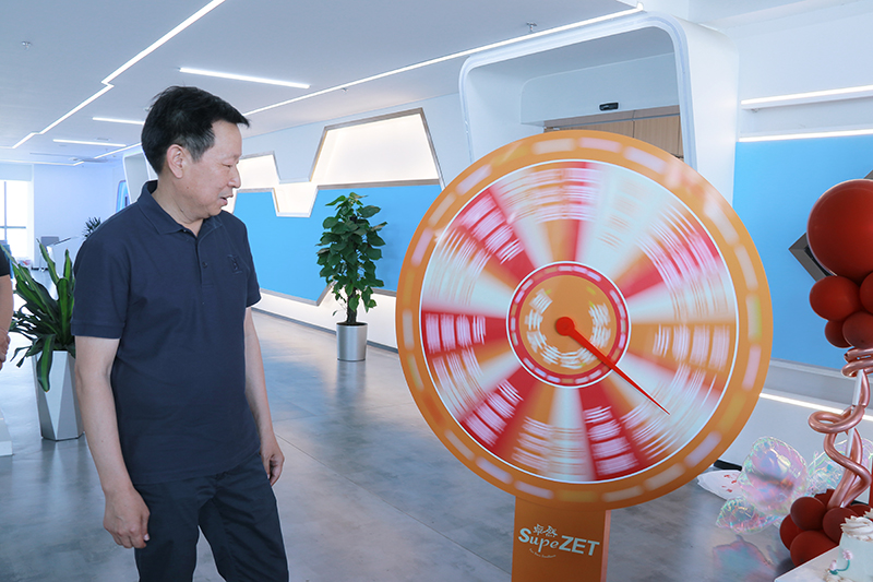 二十一载 智造未来丨贺菠菜担保网股份廿一诞辰，，，，，，再启新篇